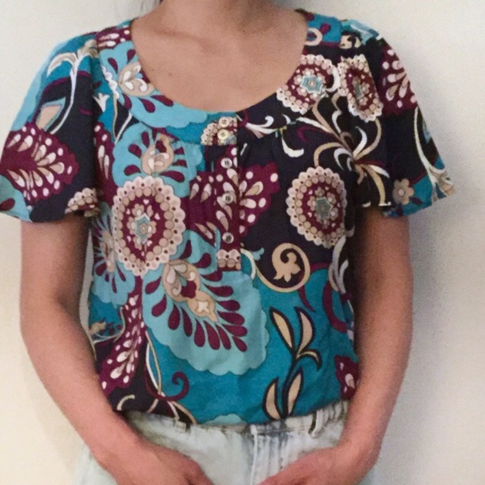 2 for $15🎈H&M flowy retro print camisole